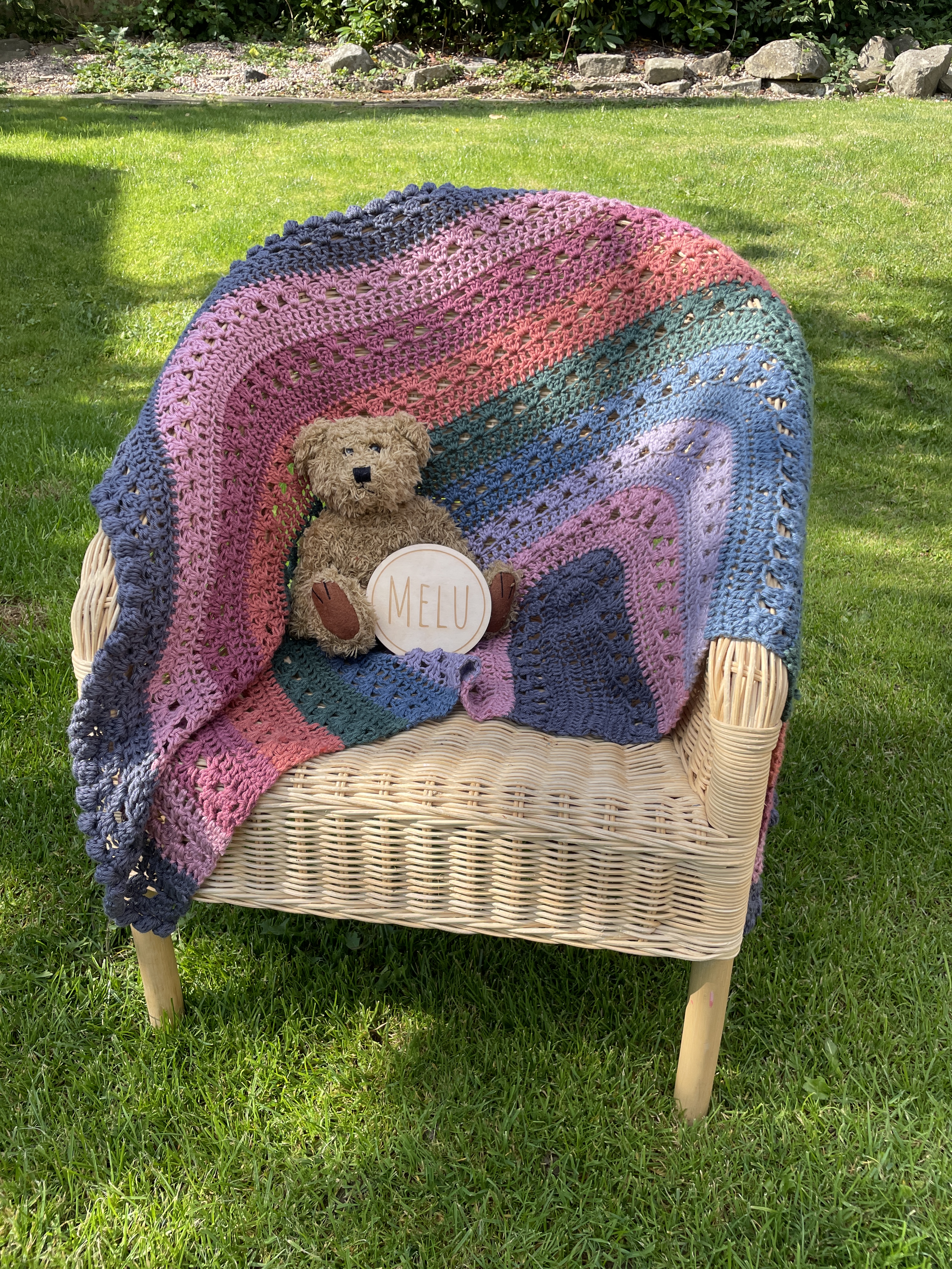 Granny Over the Rainbow Blanket by Melu Crochet – Melu Crochet